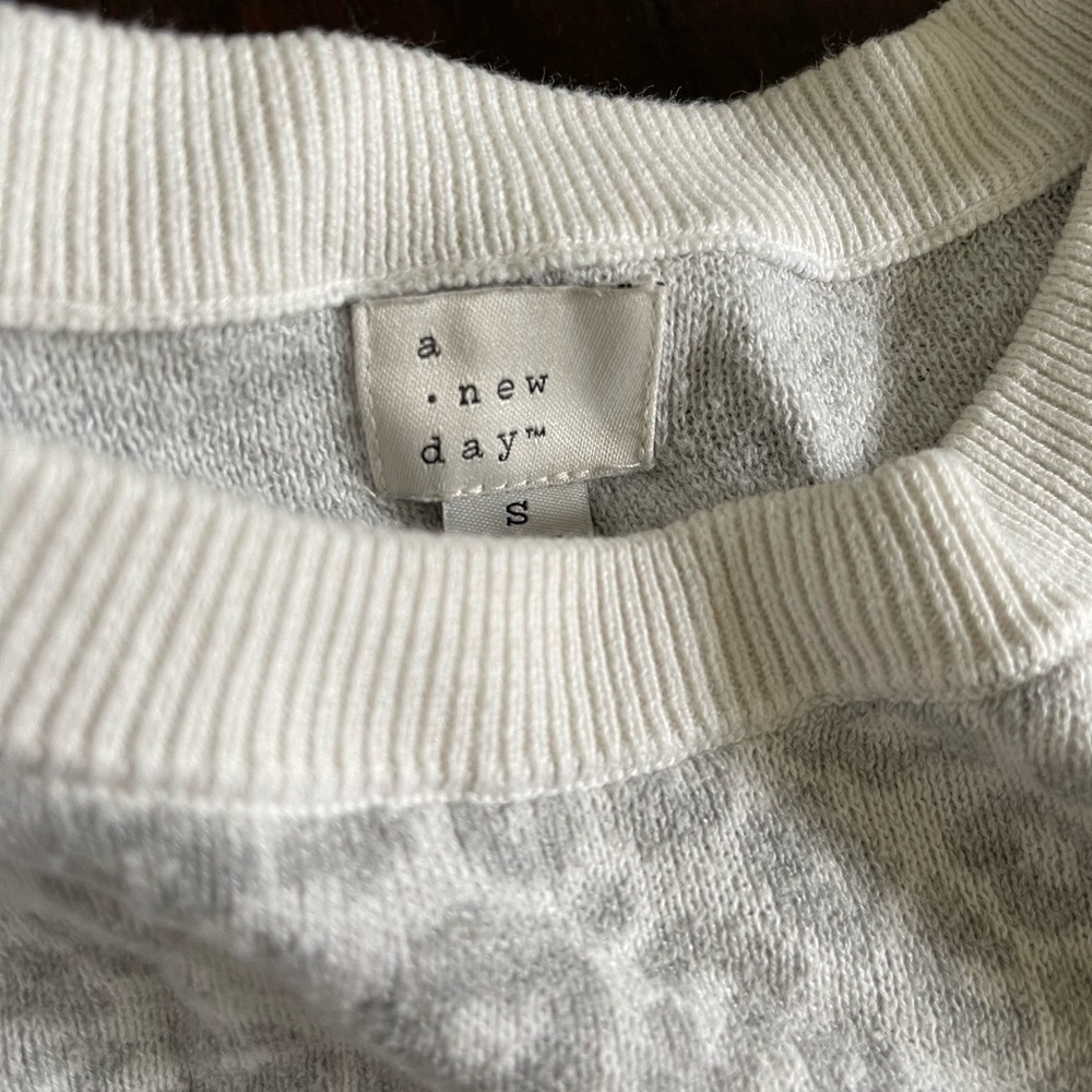 SOLD SOLD SOLD White leopard sweater